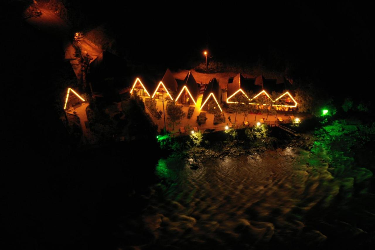 Tanura Bungalows Camlihemsin ภายนอก รูปภาพ